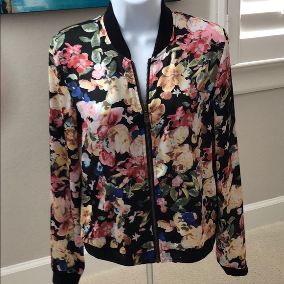 Sybilla light colorful jacket - Picture 2 of 6